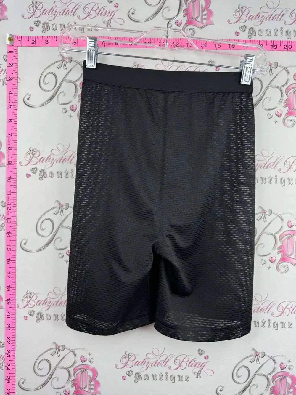 TNA aritzia shorts Black Mesh Knee-Length Bermuda Shorts